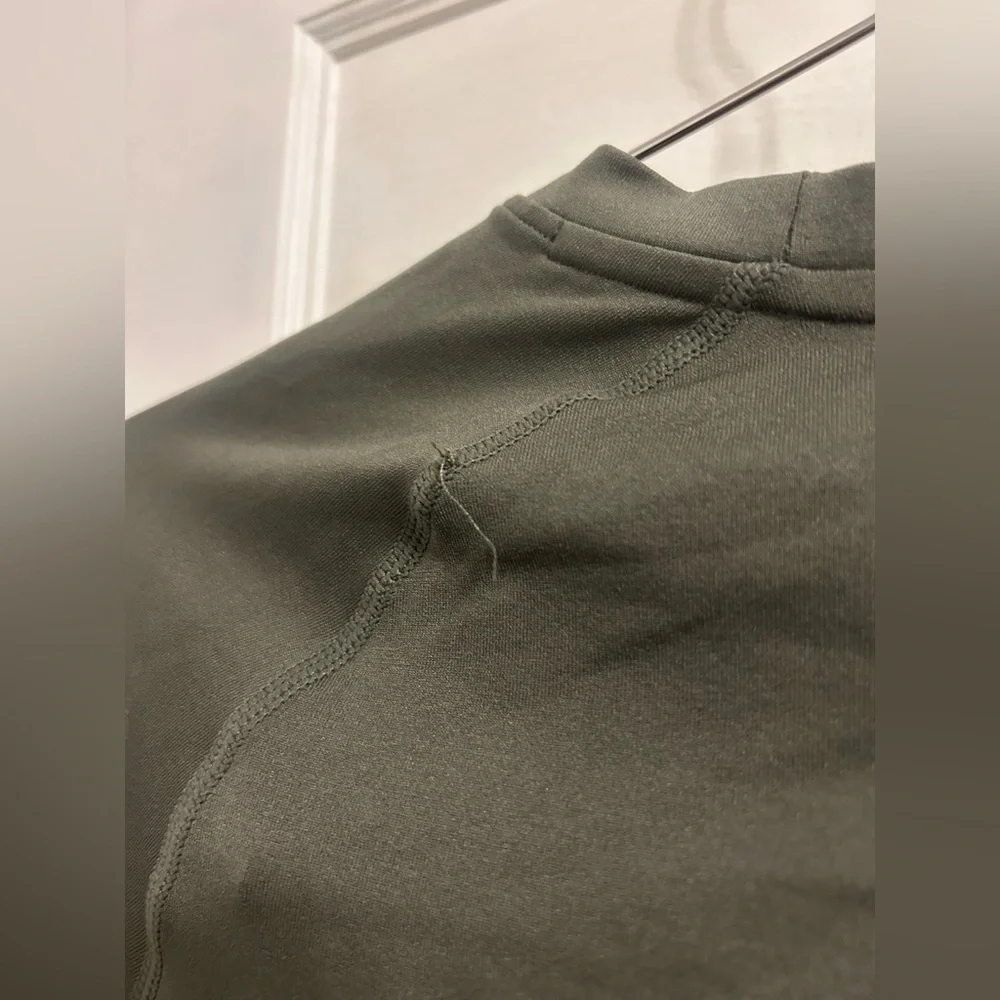 YoungLA Green Performance Compression Tee - Picture 5 of 5